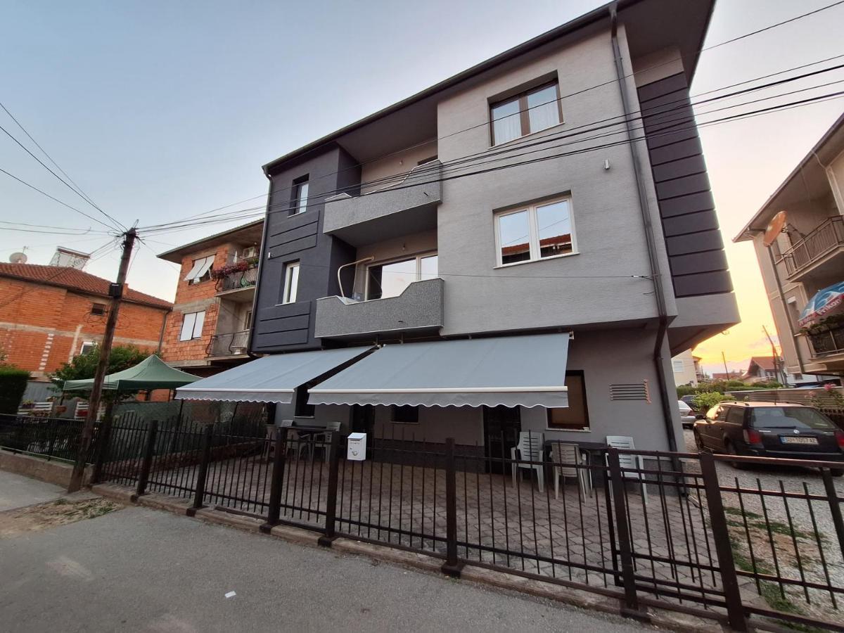 Studio Apartments Oleg Ohrid Exterior foto