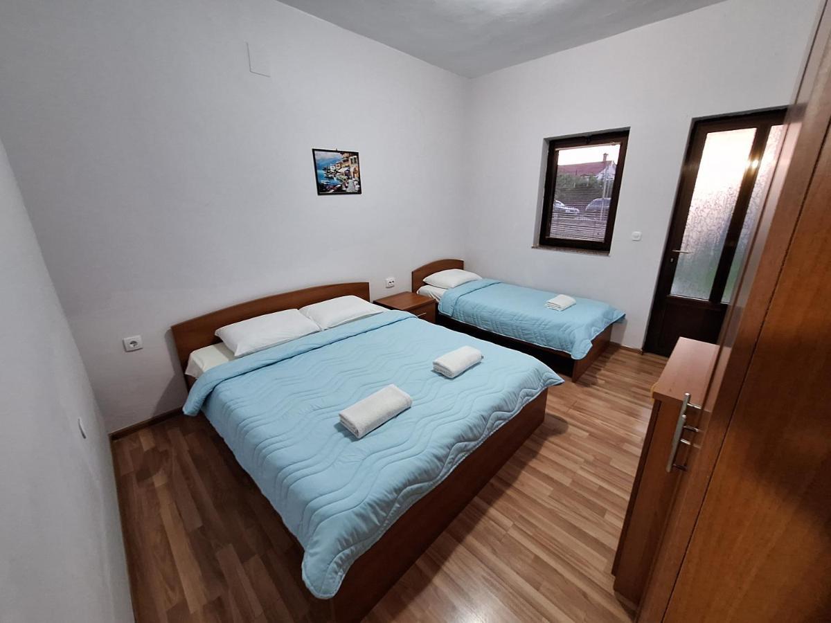 Studio Apartments Oleg Ohrid Exterior foto